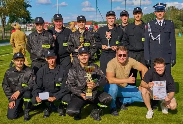 Drużyna z Gminy Chrzanów wicemistrzem powiatu w zawodach sportowo-pożarniczych