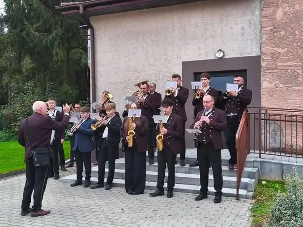 Batorska Orkiestra Dęta świętowała 35-lecie. Były medale, wspomnienia i muzyka