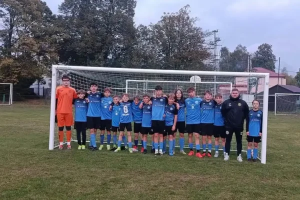 Trampkarze MKS Fablok Chrzanów rozgromili Polonię Luszowice 8:1