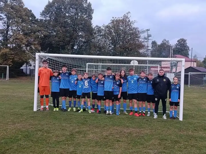 Trampkarze MKS Fablok Chrzanów rozgromili Polonię Luszowice 8:1